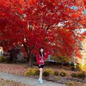 Meet your Posher, Trân